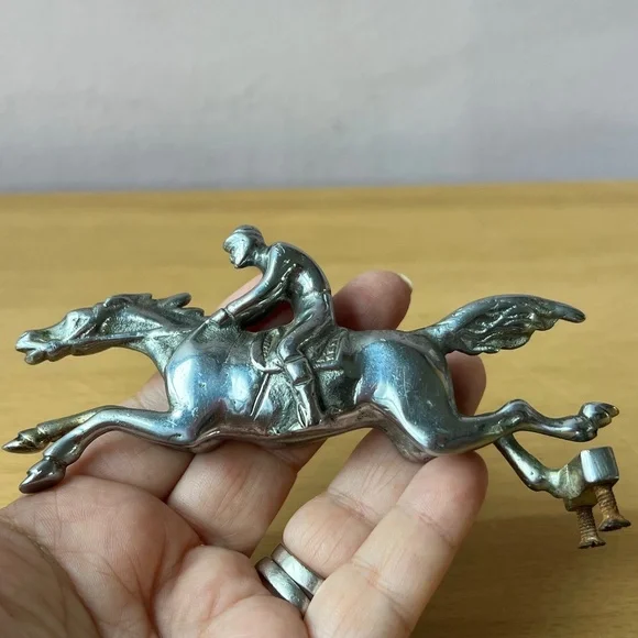 RARE VINTAGE SILVER TONE EQUESTRIAN HORSE JOCKEY CAR HOOD ORNAMENT FROM EUROPE - Picture 1 of 16